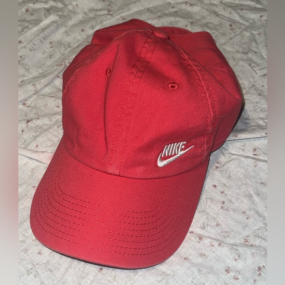 Nike pink Sports Cap